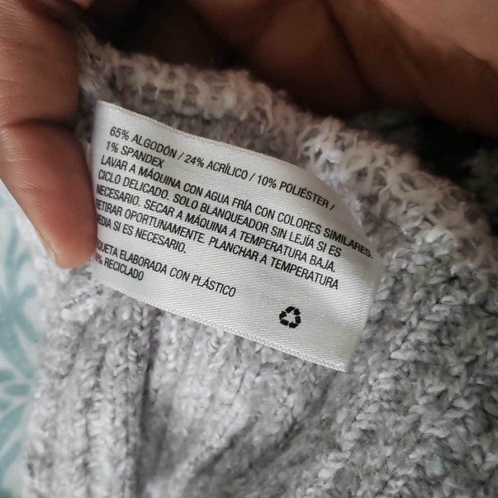 Mossimo Cardigan - Picture 6 of 6